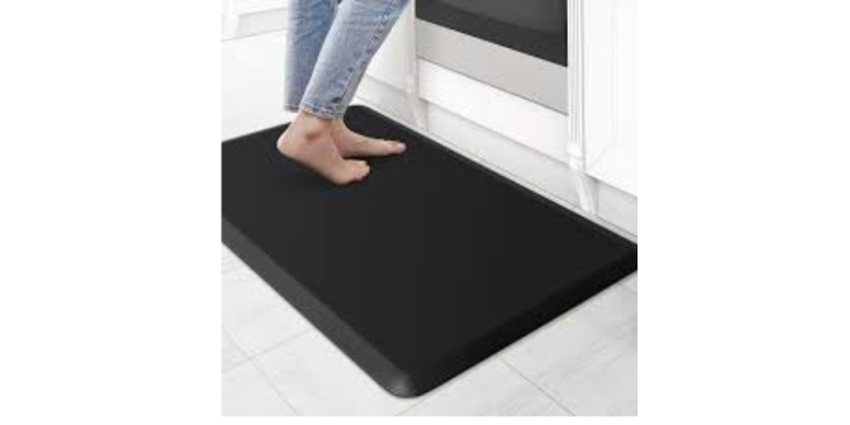 Comfortable and Durable Kitchen Rugs